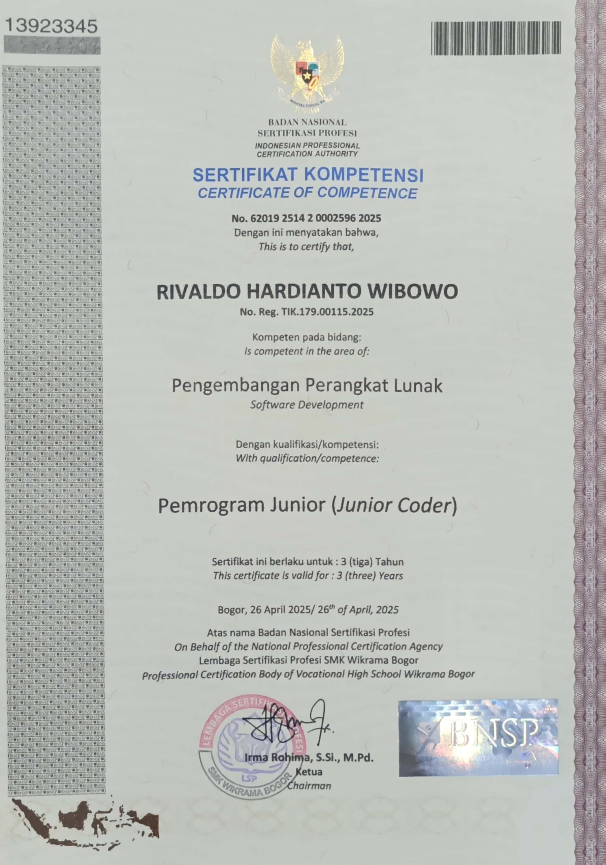 Pemrogram Junior (Junior Coder)
